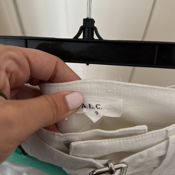 A.L.C. Milos Linen Eyelet Short In Ivory Cream - Picture 8 of 8